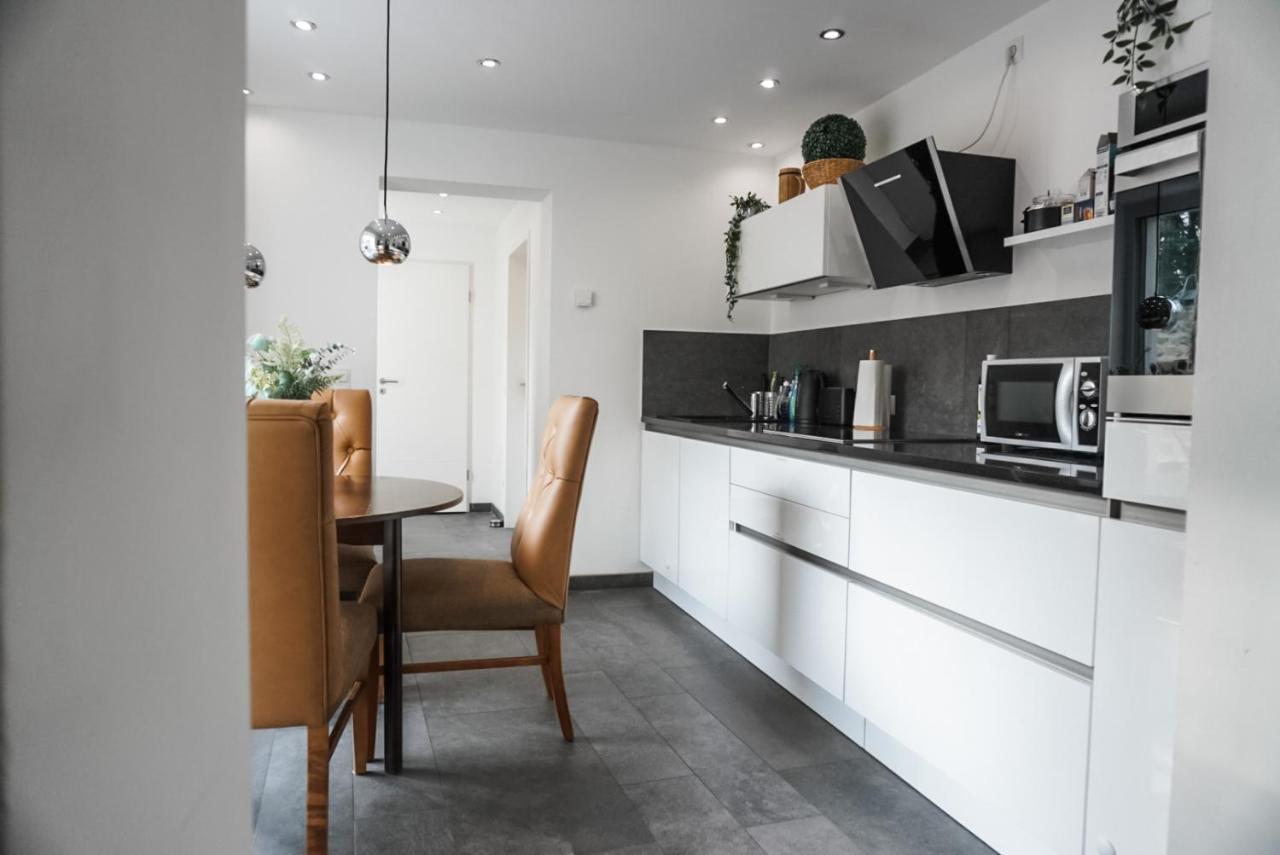 Neu Gebautes Apartment Mit Sonnenterasse In Der Naehe Vom Siebengebirge & Bonn Кёнигсвинтер Экстерьер фото